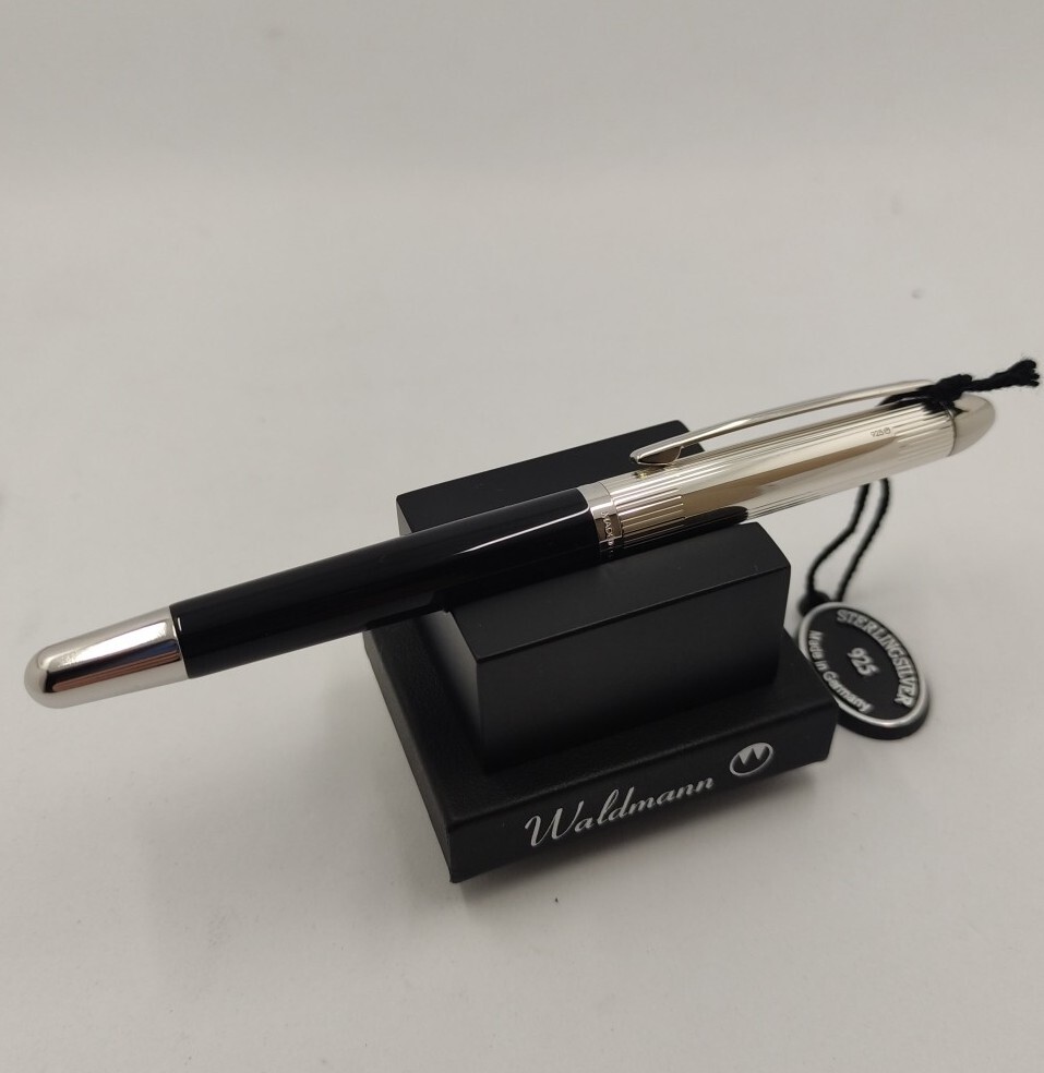 Waldmann Fountain Pen Sterling Silver 925 Pocket Model Black Enamel