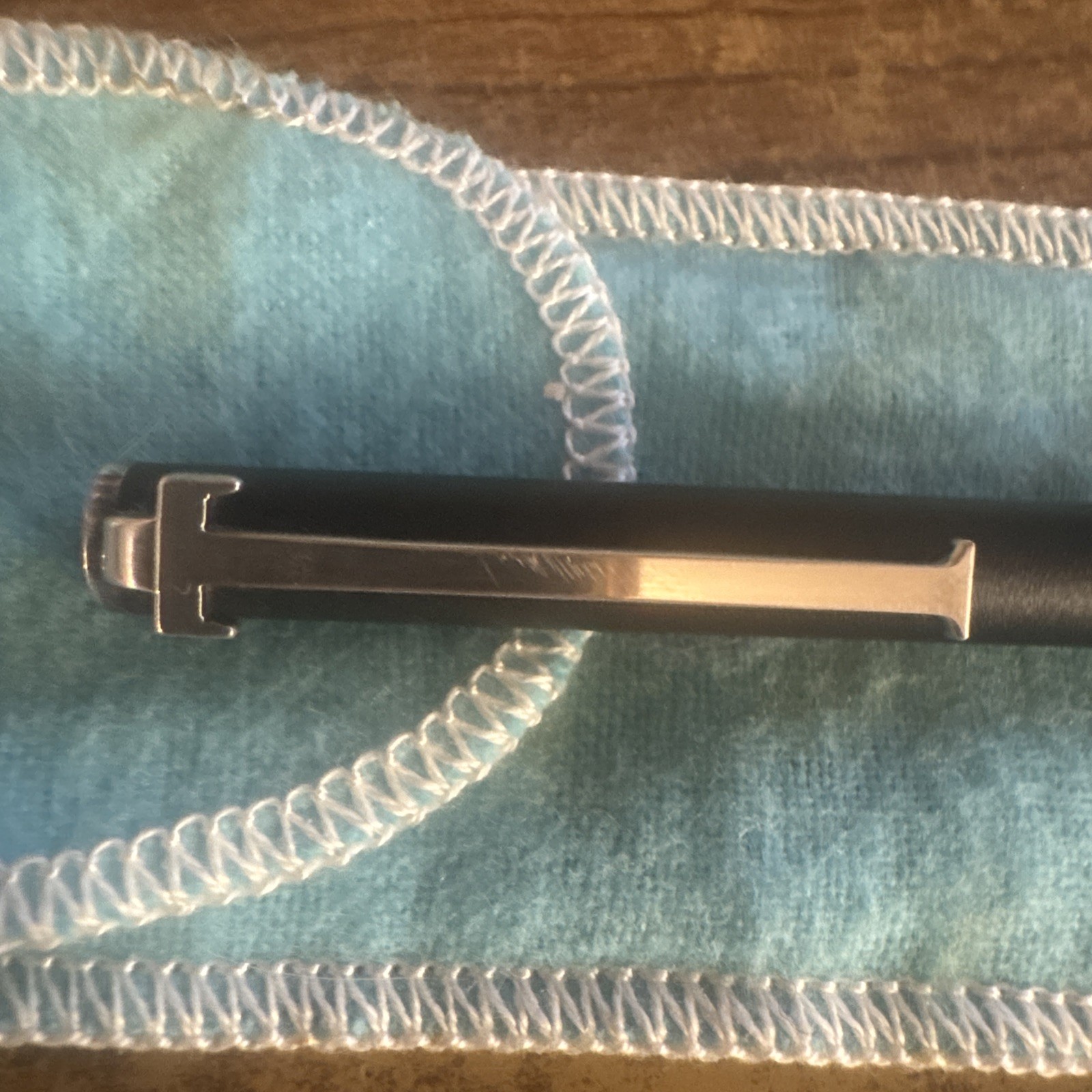 Tiffany & Co. Pen T Clip Black Enamel Sterling Silver 925 Clip With Box & Pouch