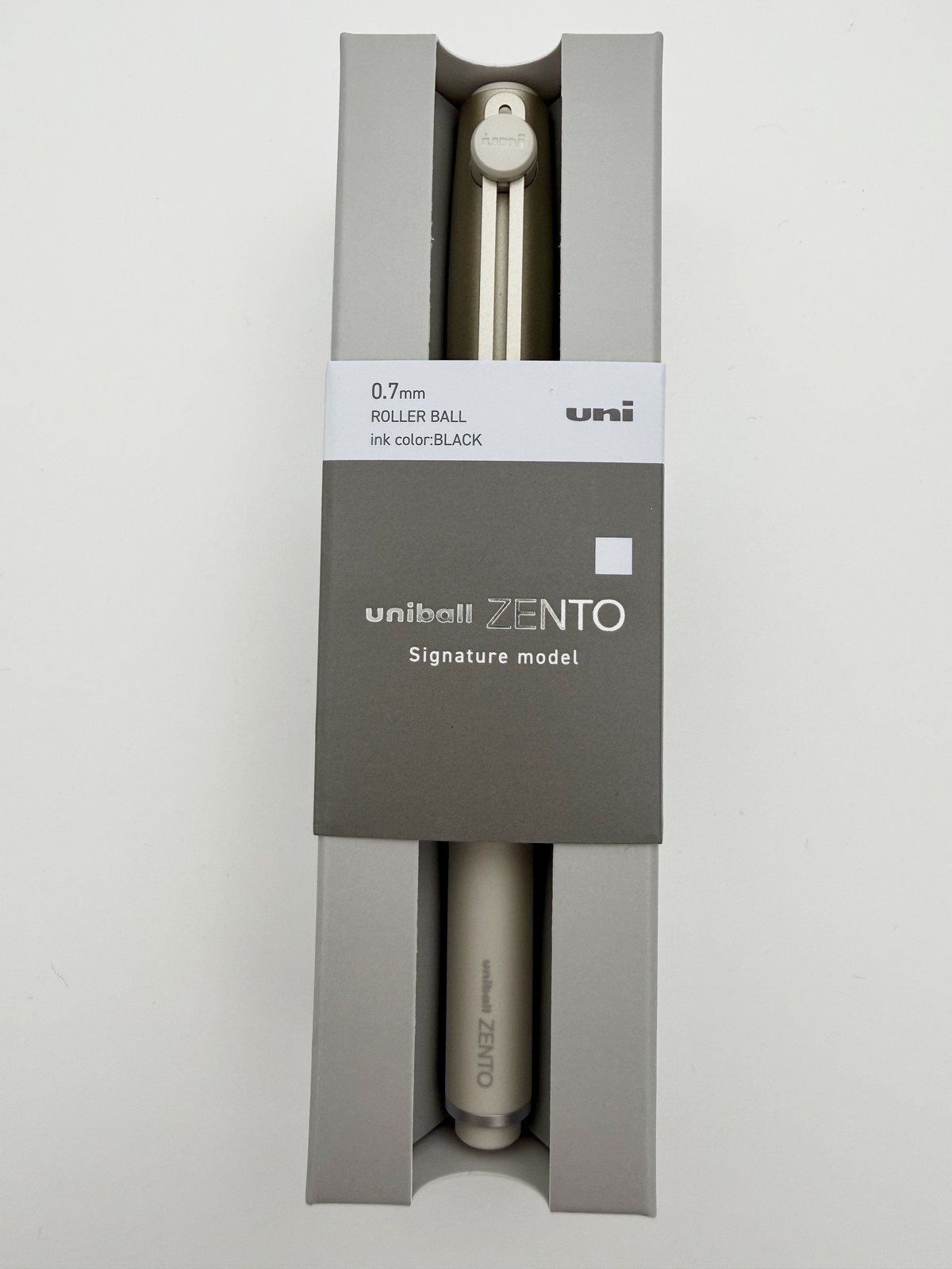 Mitsubishi Uni-ball ZENTO Signature 0.7mm Ballpoint Pen Champagne Gold Japan NEW