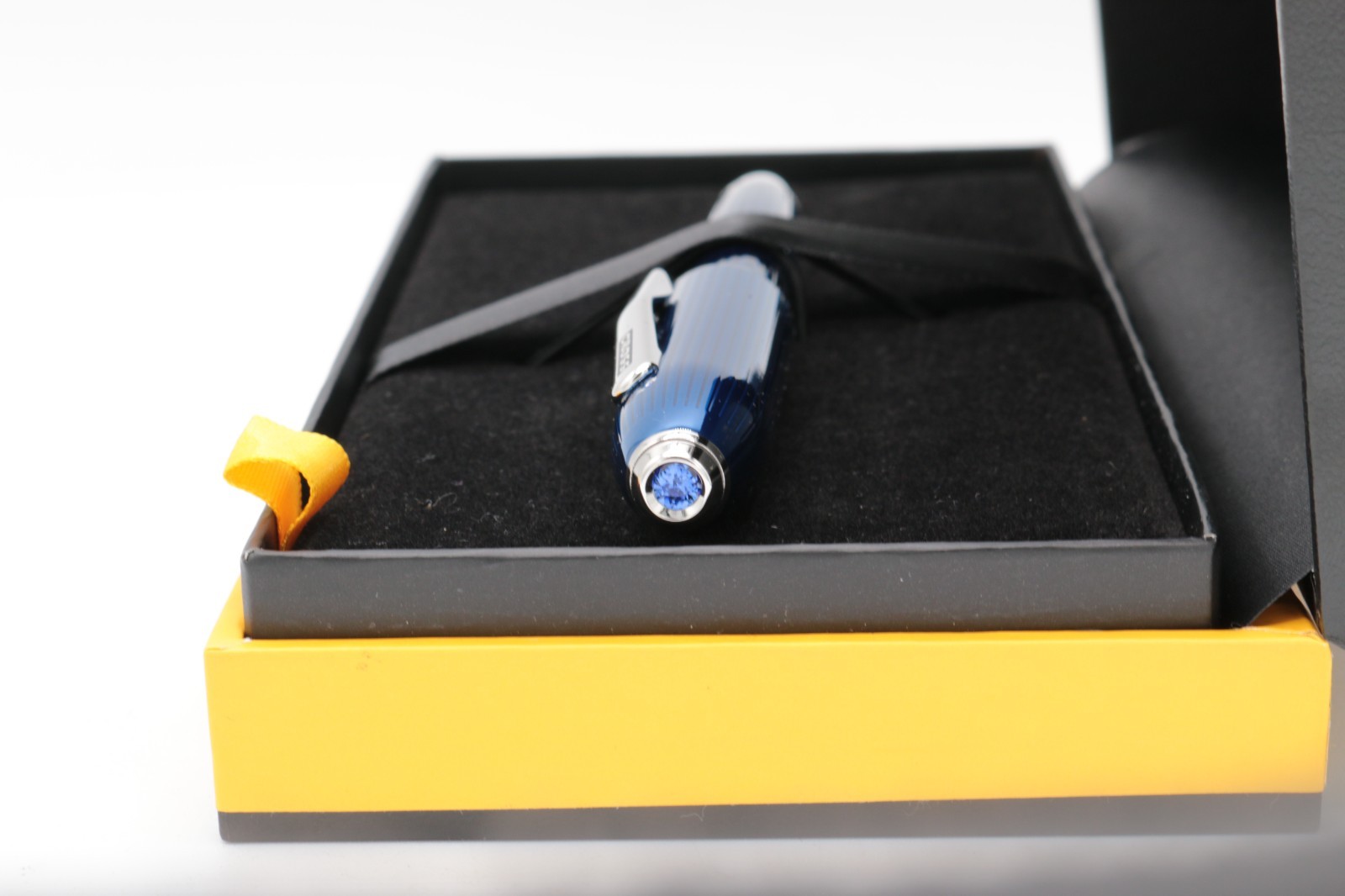 Cross Peerless 125 Quartz Blue Lacquer Platinum Ballpoint AT0702-14 NEW IN BOX