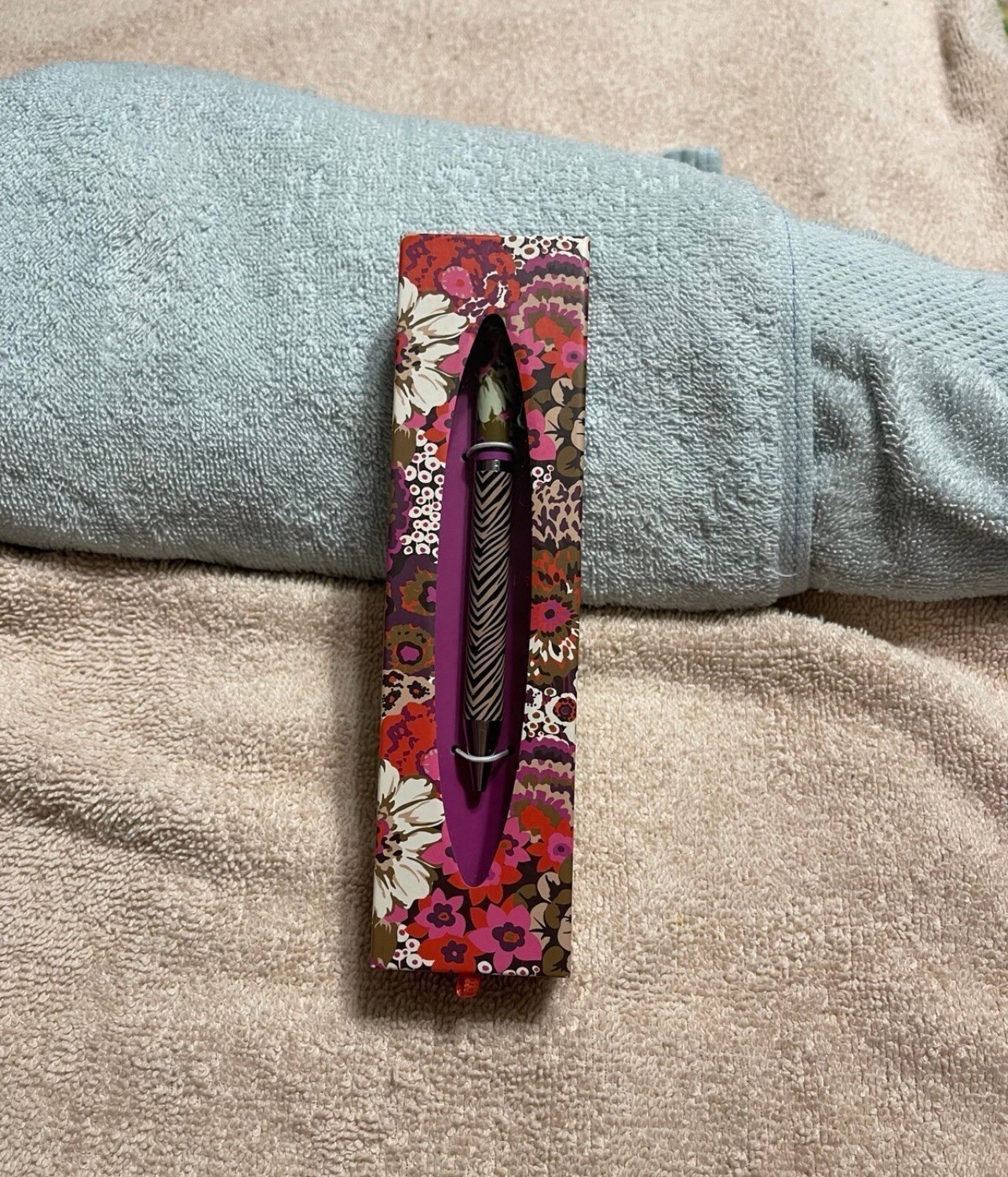 Vera Bradley Rosewood Ball Point Pen NWT Retired Pattern