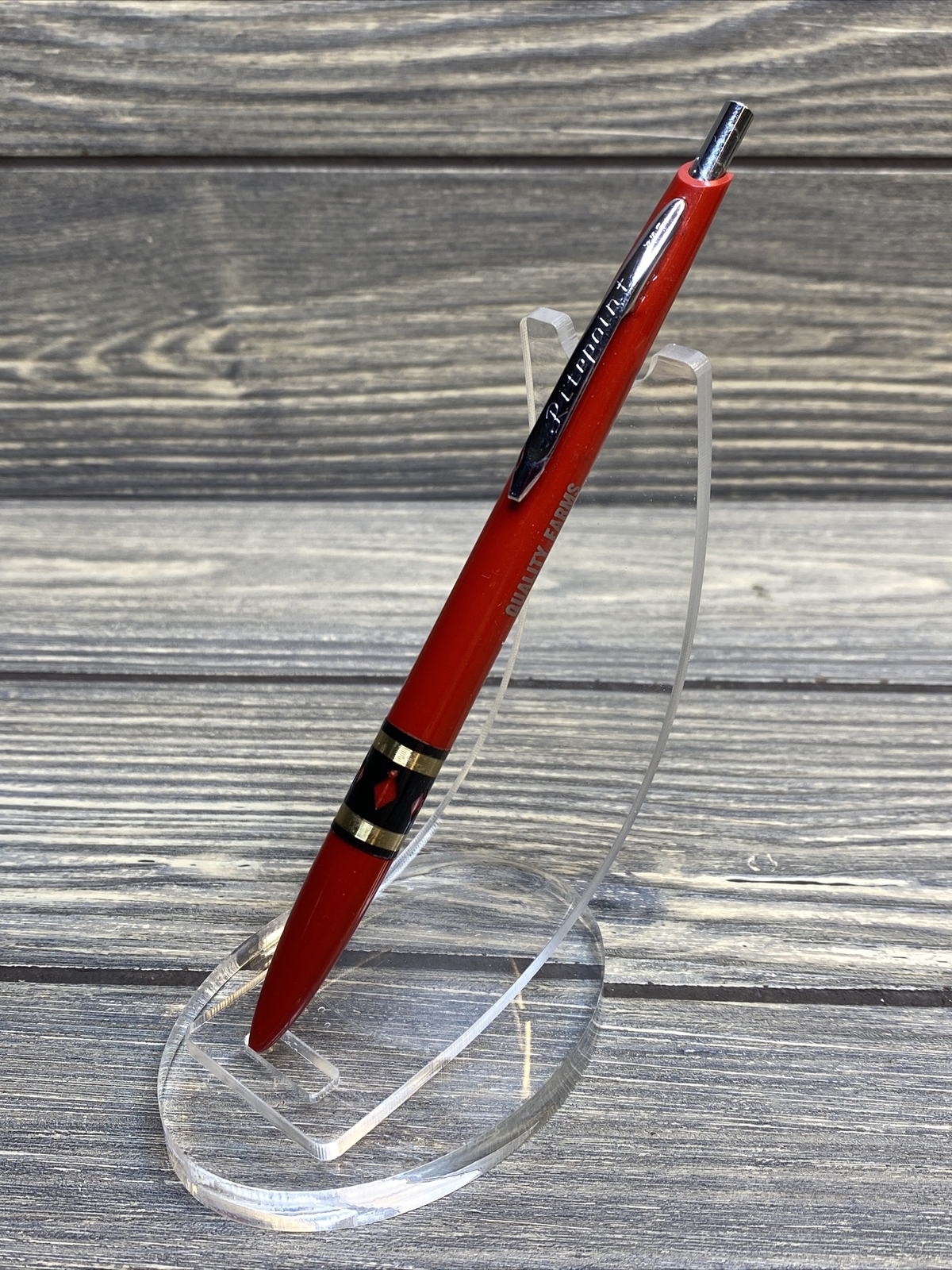Vintage Pen Quality Farms Greeley Windsor Colorado Red￼