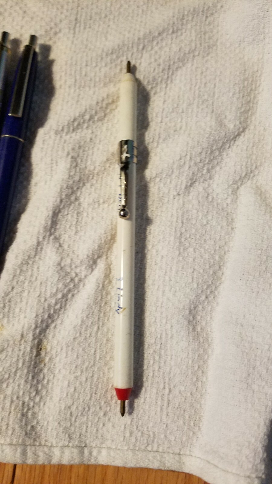 Vintage (24) USA Ballpoint PENS Advertising Misc. See photos, Ink may be dried.