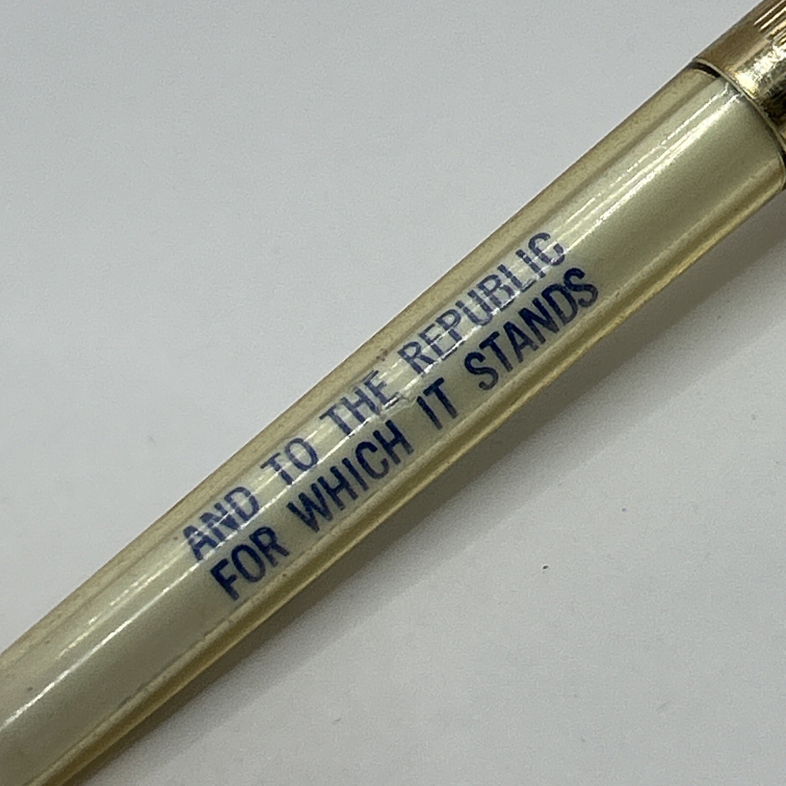 VTG c1960s Ballpoint Pen UNITED STATES PLEDGE OF ALLEGIANCE Patriotic Flag