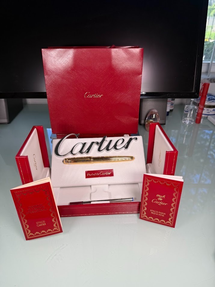 *** Cartier Pasha de Cartier / ball point Gold Pen With Both Box & Refill ***