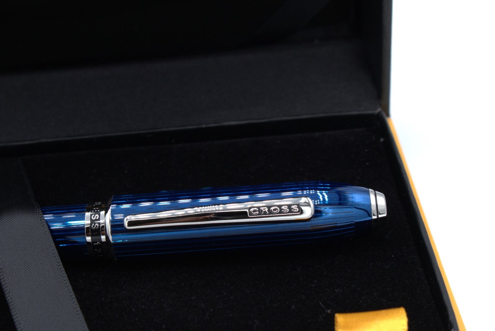 Cross Peerless 125 Quartz Blue Lacquer Platinum Ballpoint AT0702-14 NEW IN BOX