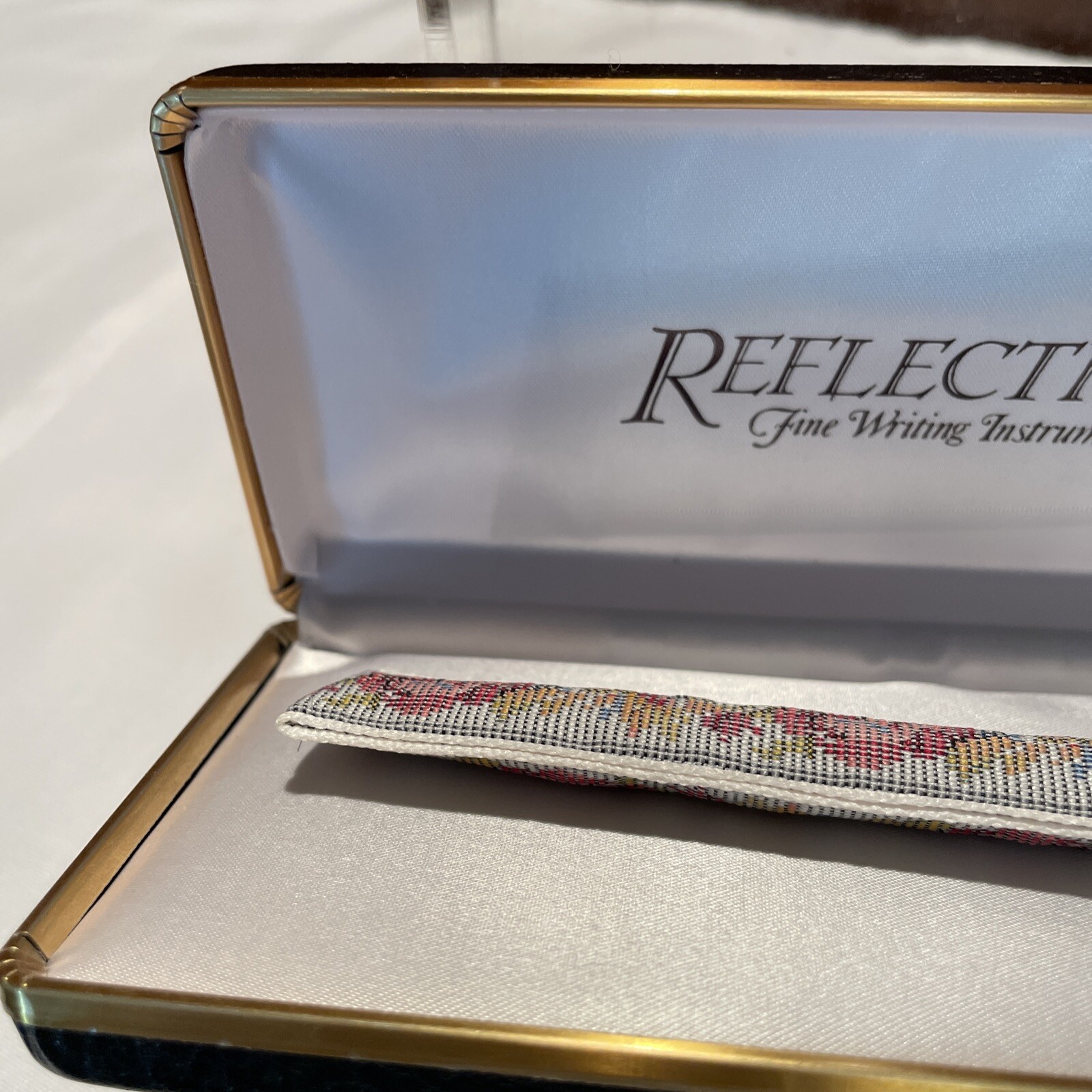 NEW Reflections Fine Writing Instruments Pen W/ Case Cover and Paperwork