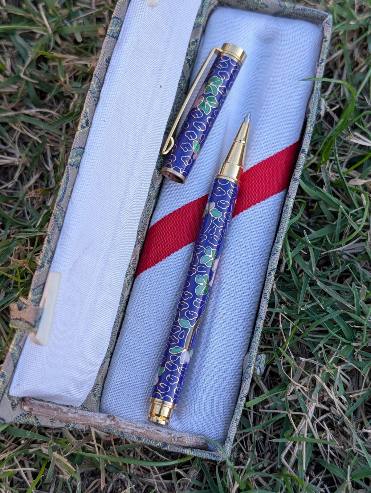 VINTAGE Chinese Cloisonné Ballpoint Pen «Jingtai Blue» Floral Enamel & Gold Trim