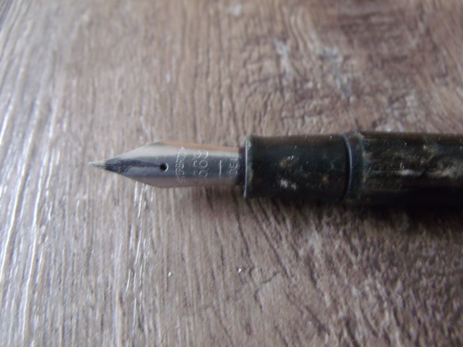 VINTAGE ESTERBROOK NIB 2668 FOUNTAIN PEN