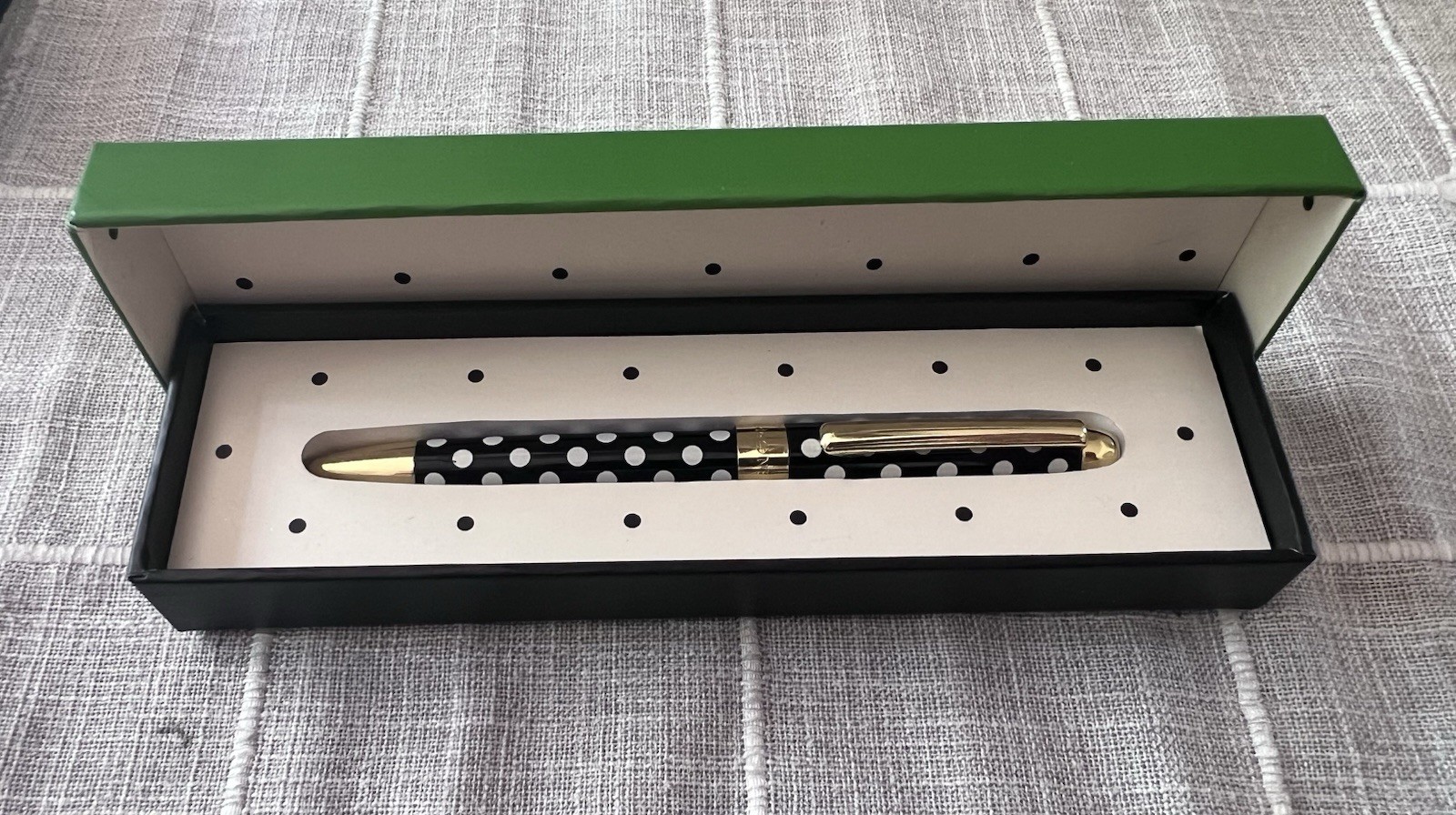 KATE SPADE New York «Polka Dot» Black Ink Ballpoint Pen w/Gift Box