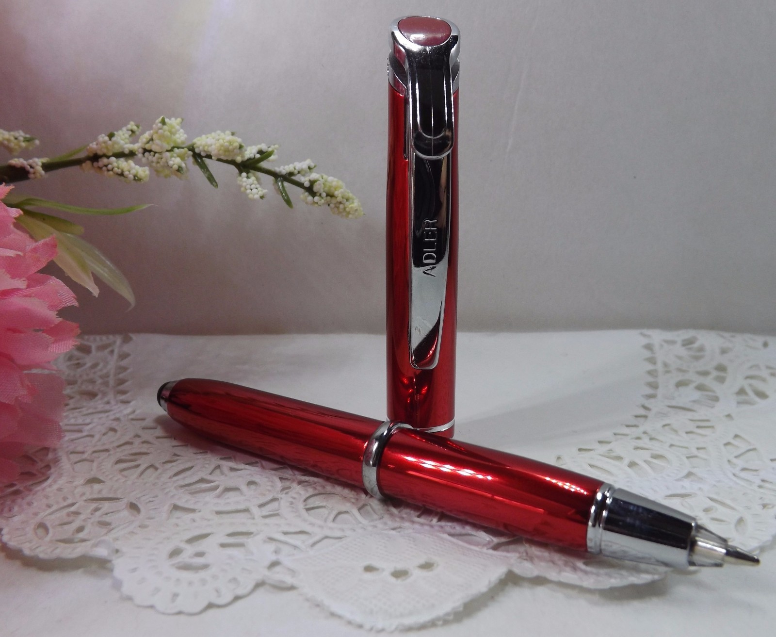 3 in 1 Medina Lighted Tip Red Stylus LED Flashlight Pen by Adler (HIGH QUALITY)