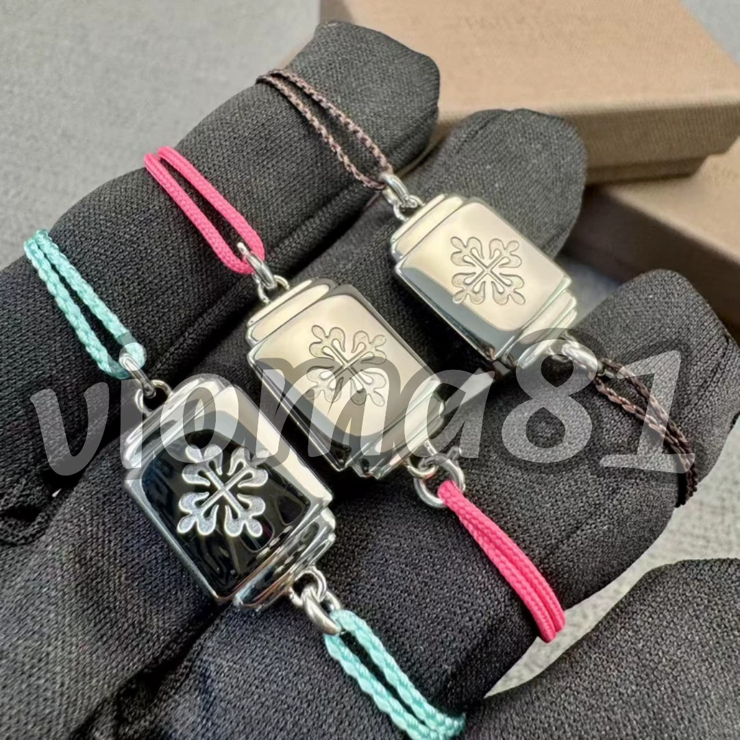 𝐏𝐚𝐭𝐞𝐤 𝐏𝐡𝐢𝐥𝐢𝐩𝐩𝐞 VVIP GIFT BRACELET hot