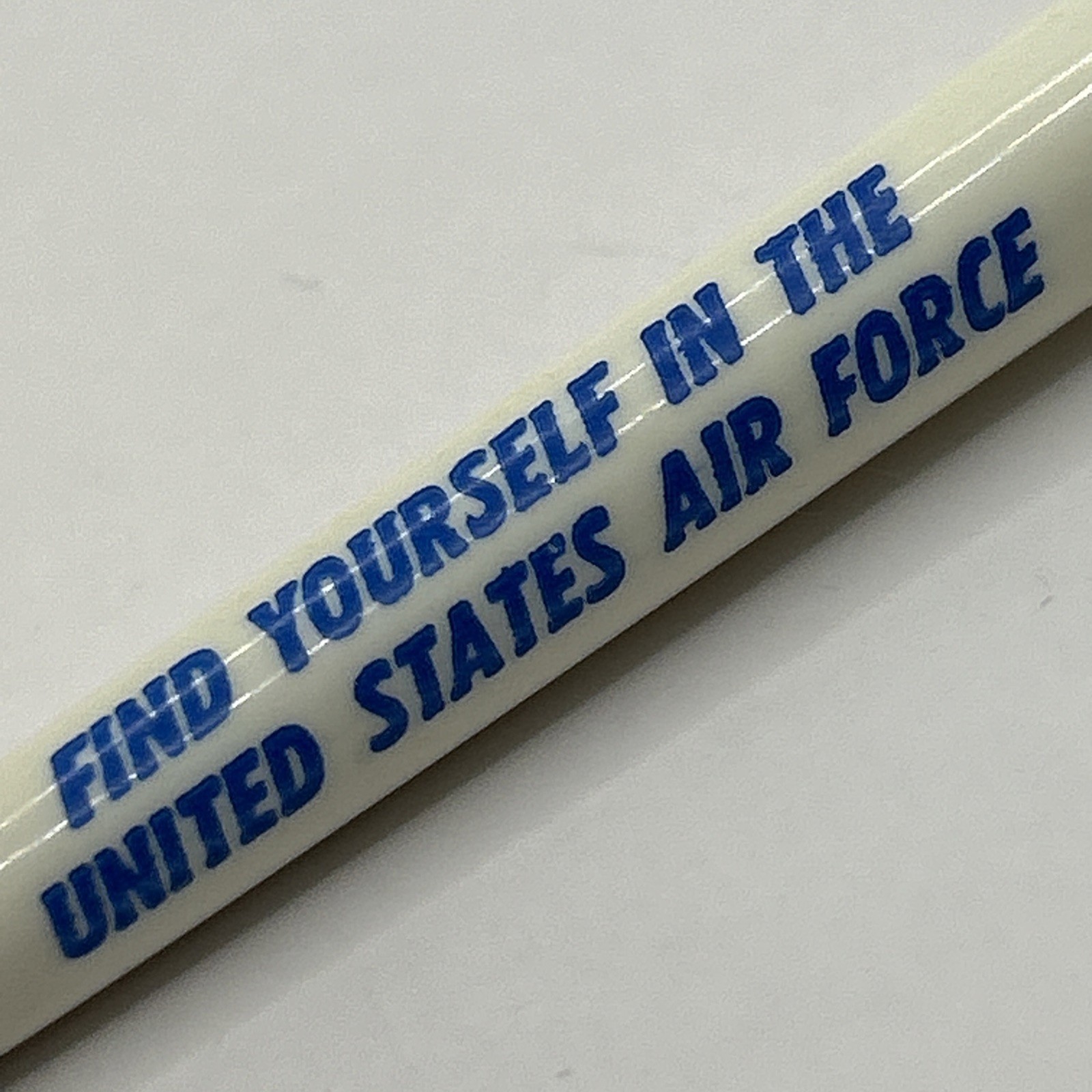 VTG c1970s Ballpoint Pen FIND YOURSELF IN THE UNITED STATES AIR FORCE