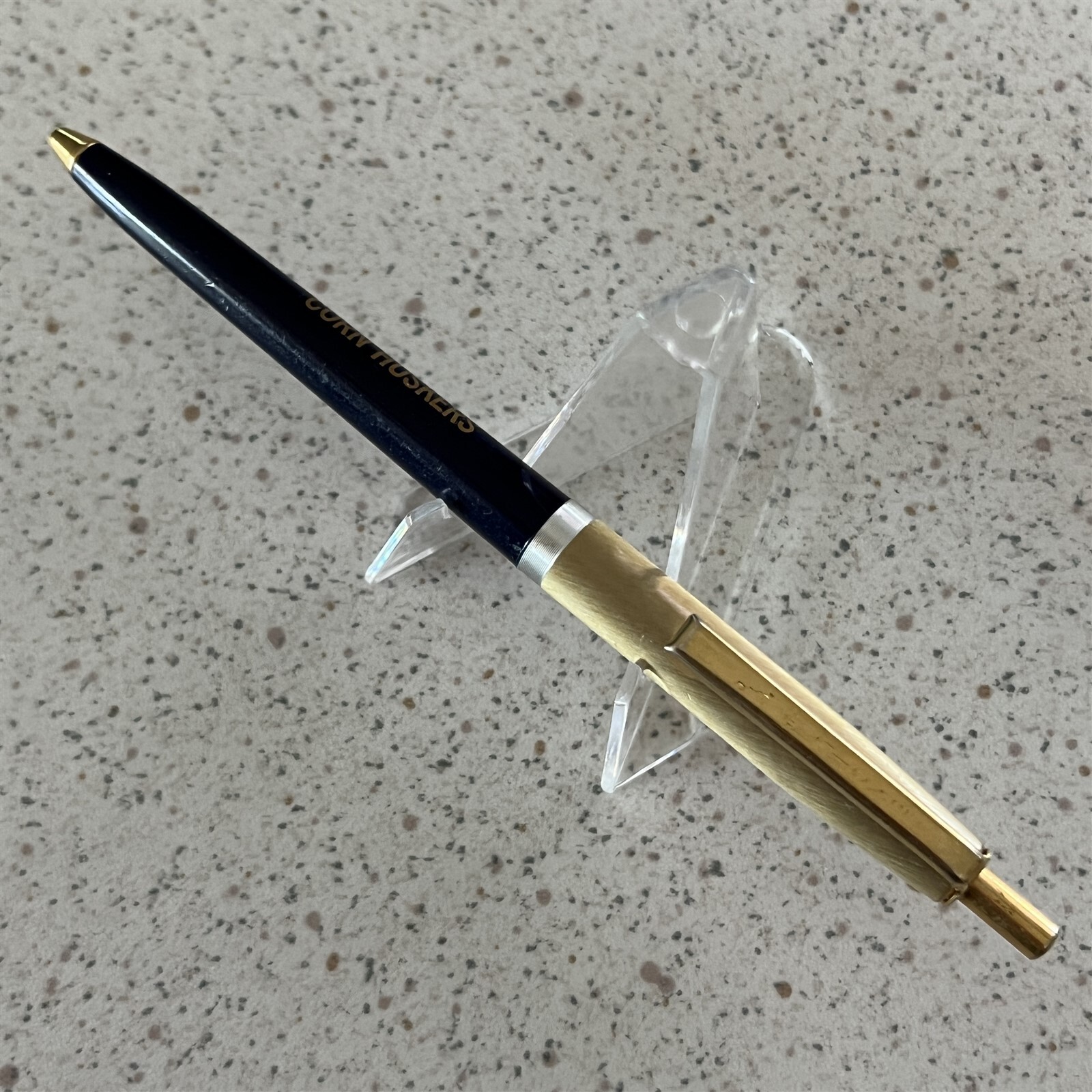 Souvenir Of Lincoln Nebraska Home Of The Cornhuskers Vintage Ballpoint Pen 20115