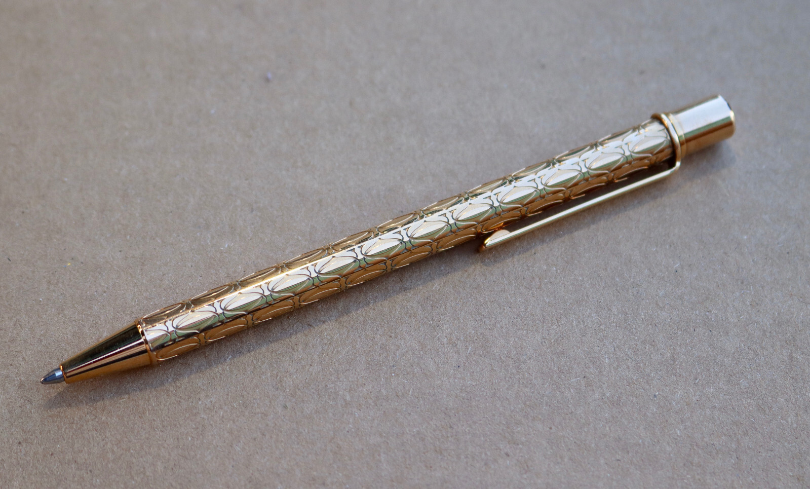 Cartier Ballpoint Pen Must Do Double C Logo Gold Tone Germany 5″ Happy Birthday