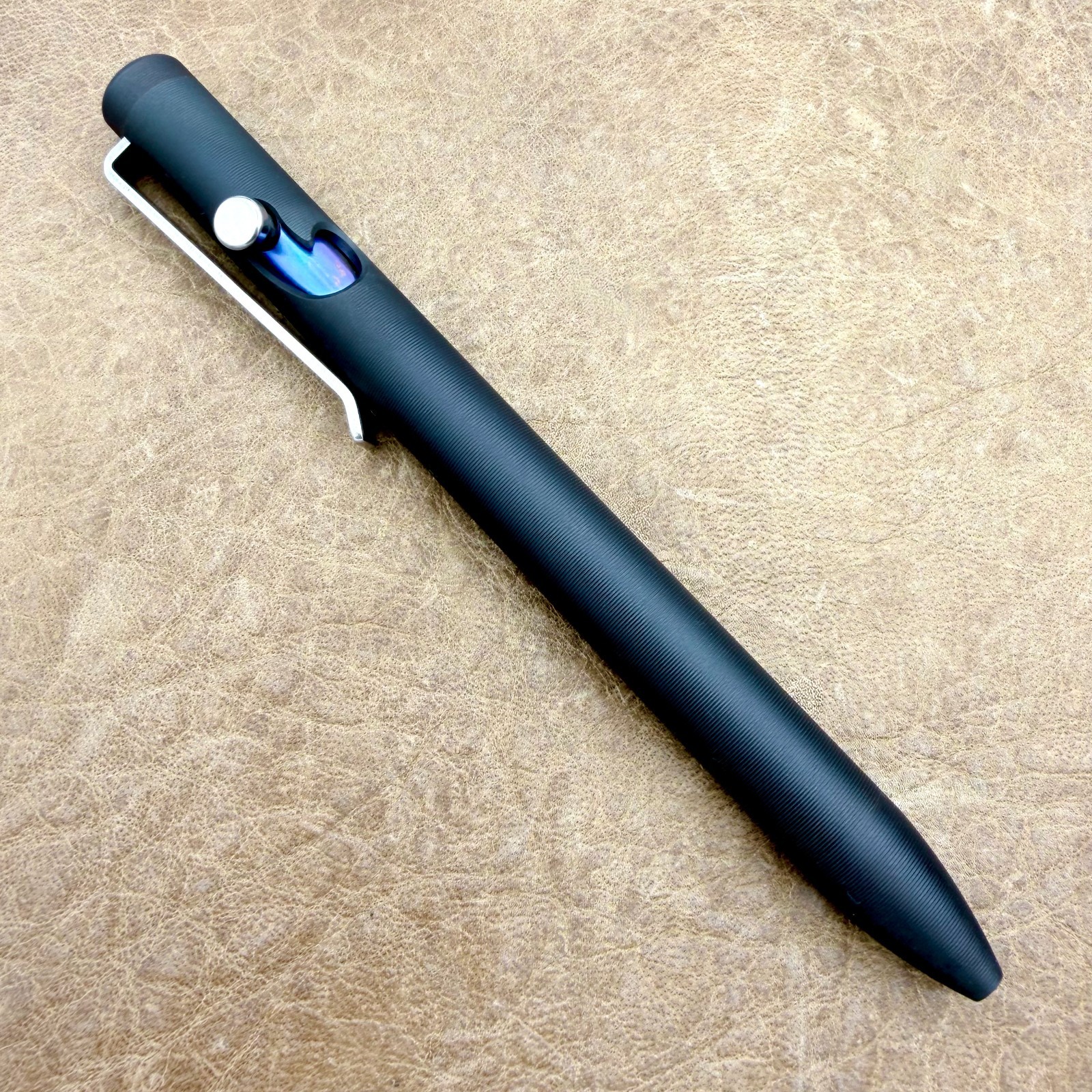 Tactile Turn – Titanium Bolt Action Short Size Pen Black Ano HV Blue Acc. [5.1″]