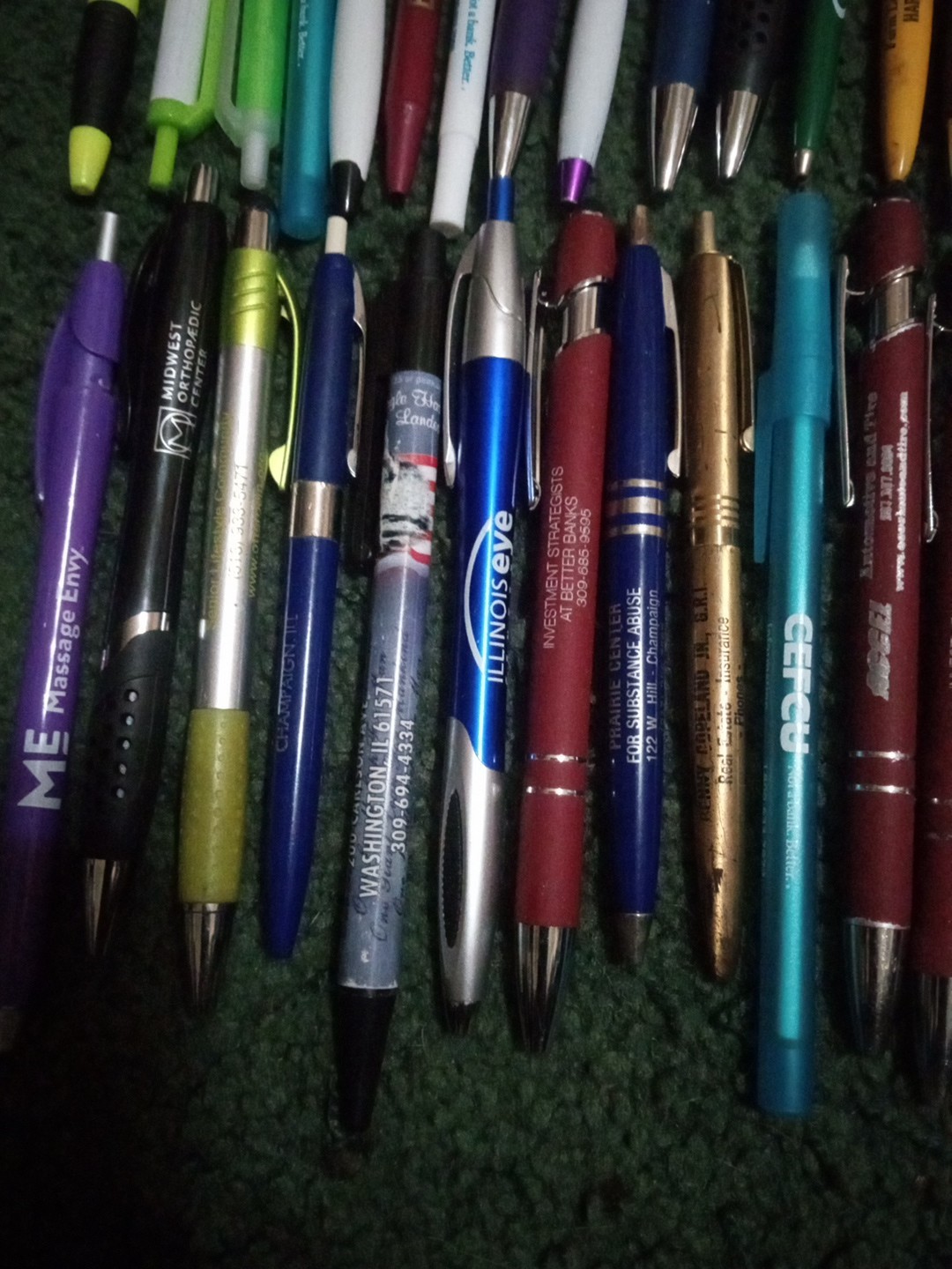 Advertisement Ballpoint Pens Lot Of 33 Decent Condition Multiple Brands Htf