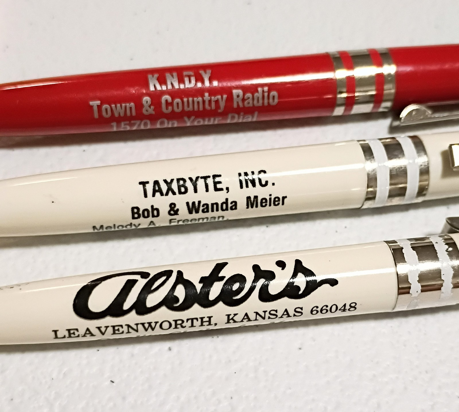 Lot of 3 Vintage Kwik Klik Advertising Ballpoint Pens Taxbyte, Alter’s, KNDY KS