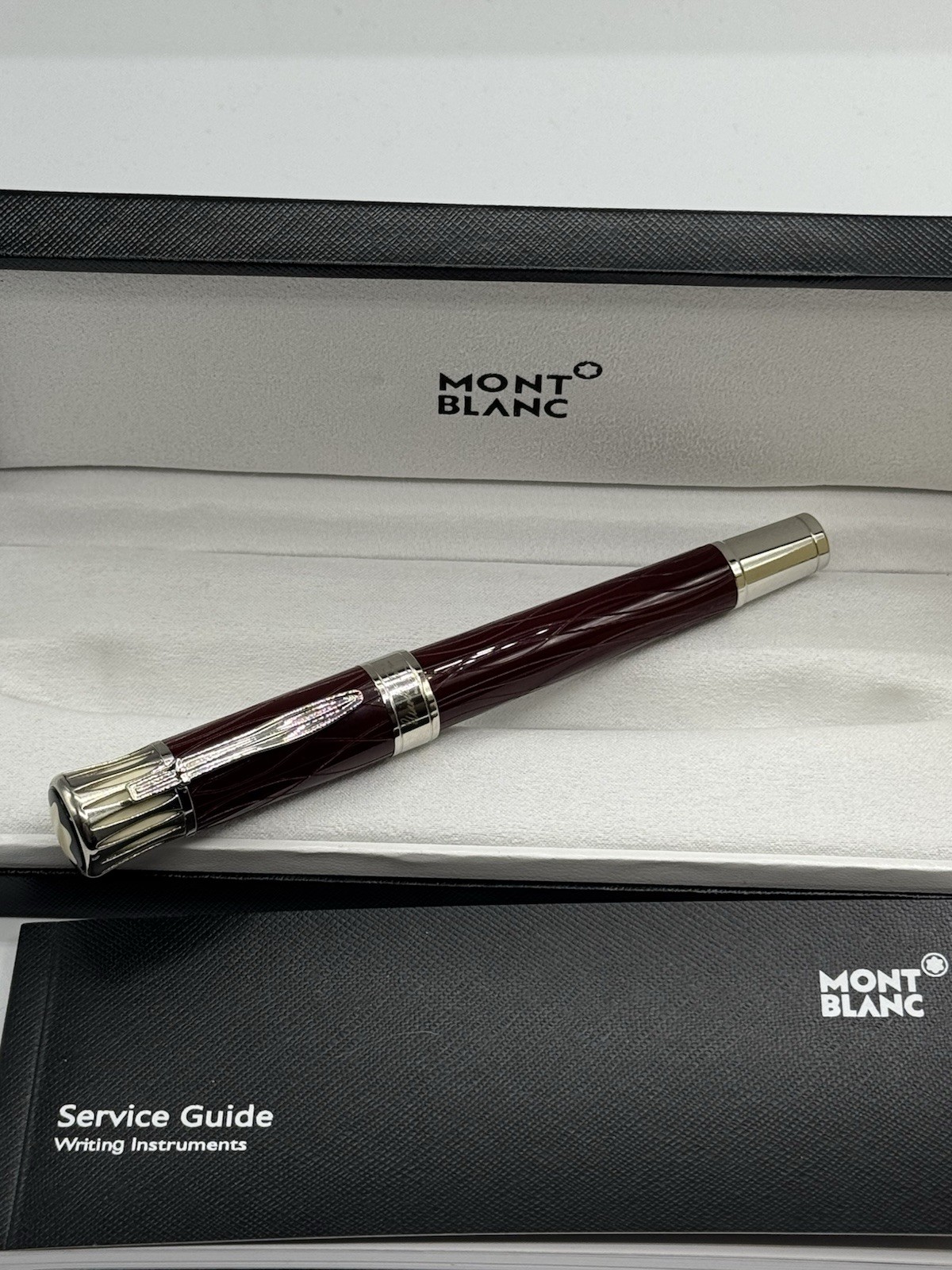 Premium Montblanc Writers Edition Mark Twain Limited Edition Red Ball Point Pen