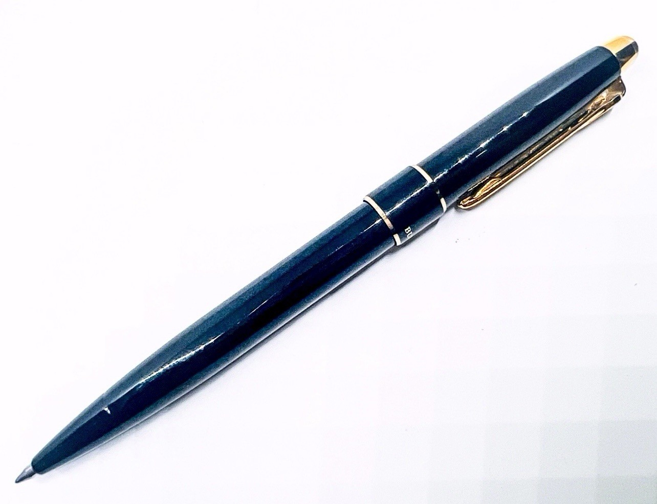 Vintage Burberry ballpoint pen Black Lacquer Gold Trim By Pentel Japan