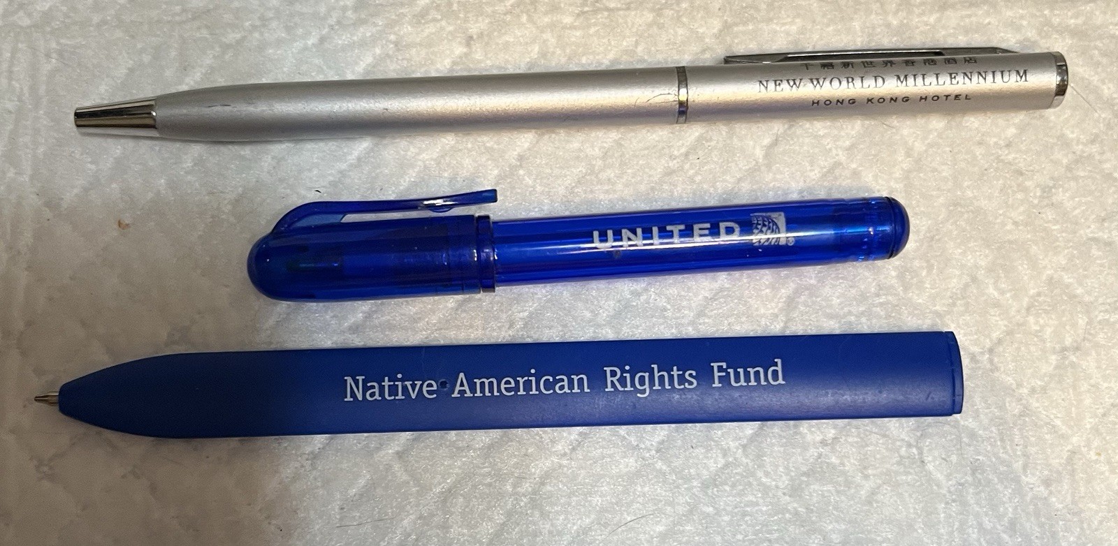 Lot of 20 Ball Point Pens ,Hong Kong,United and native american are special.
