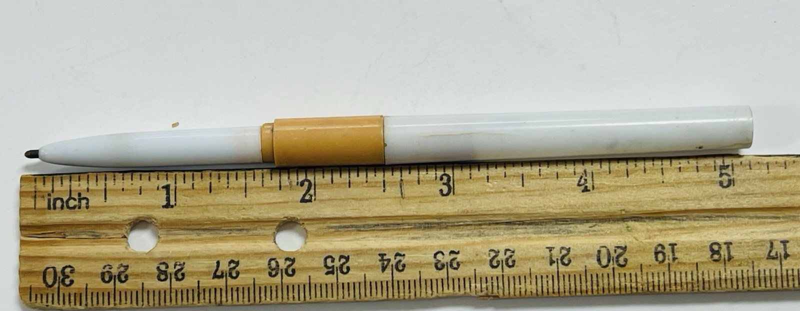 Vintage Cigarette Shaped White & Tan Ballpoint Pen USA 1950s – 1960’s Dry Ink