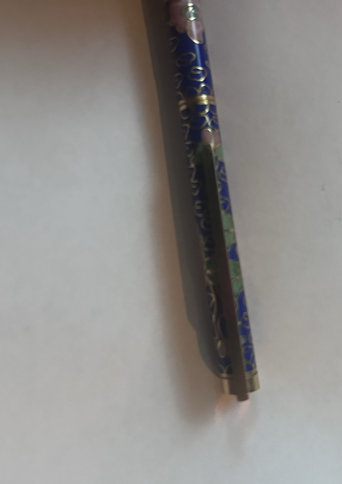 Vintage Chinese Cloisonné Ballpoint Pen Blue Floral Enamel Gold Tone Collectible