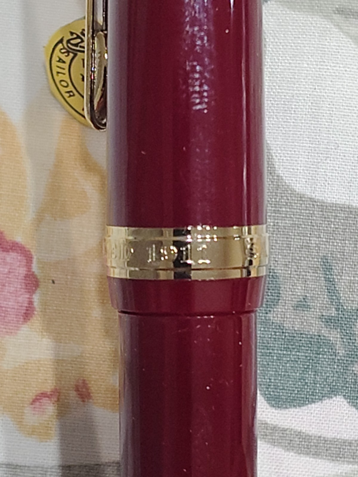 SAILOR FOUNDED 1911 BORDEAUX RESIN ROLLER BALL PEN MADE IN JAPAN