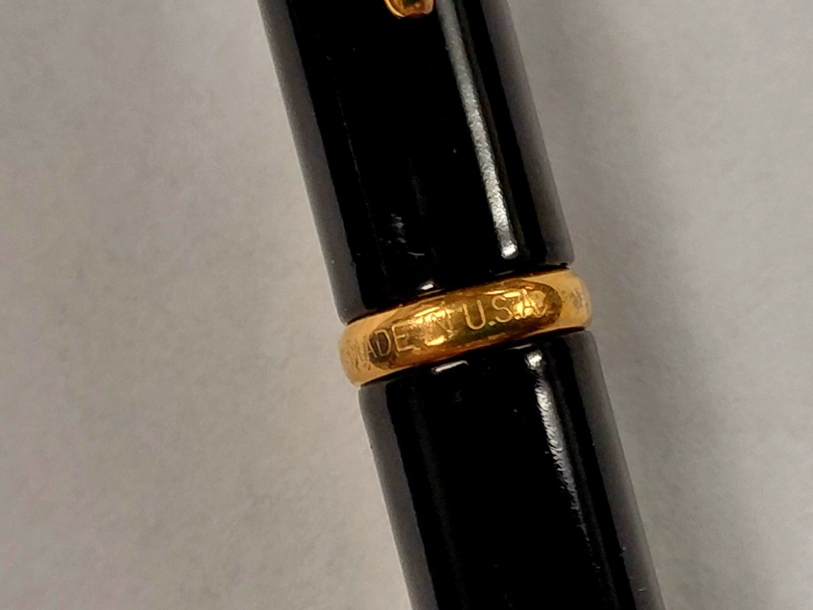 Parker Insignia Black Lacquer Ballpoint Pen 3 Pack w Hard Shell Case New NIB NOS