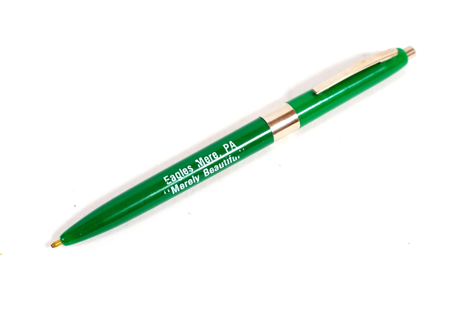 Vintage Eagles Mere Merely Beautiful PA Advertising Ballpoint Pen Green