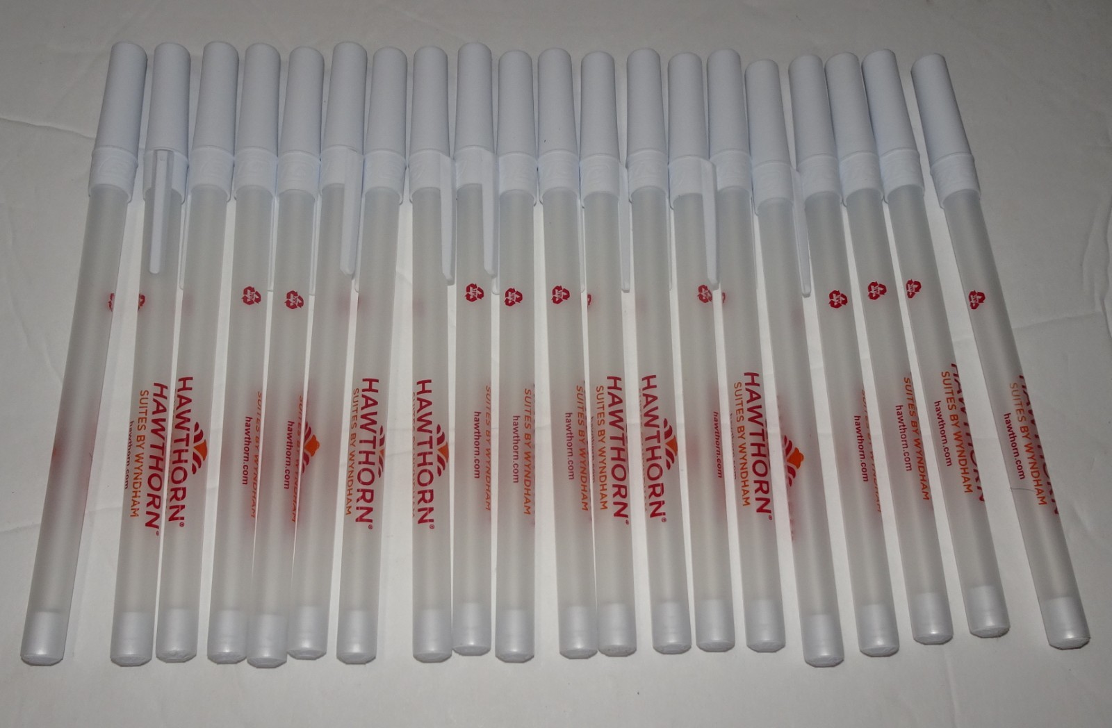 LOT OF 20 = Hawthorn suites by Wyndham Advertising pen Ink Black Ink