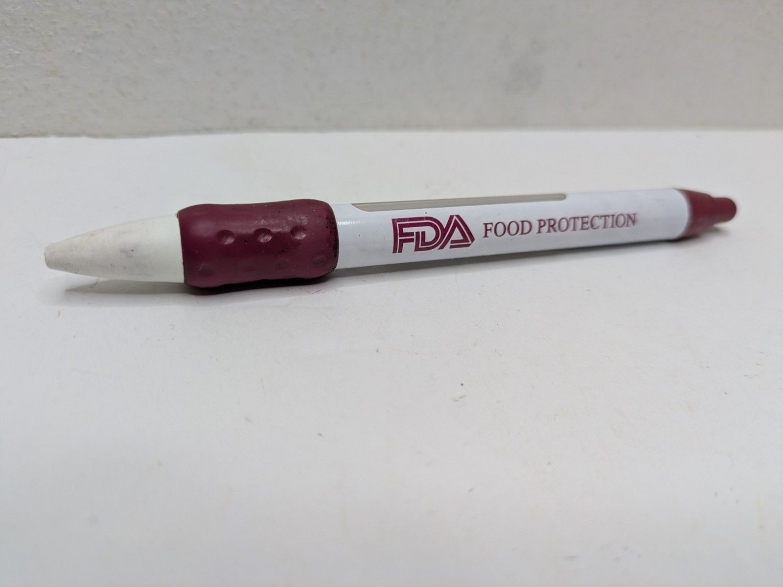 Vintage FDA Food Protection Rep Wide Body Message Black Pen USA Retractable