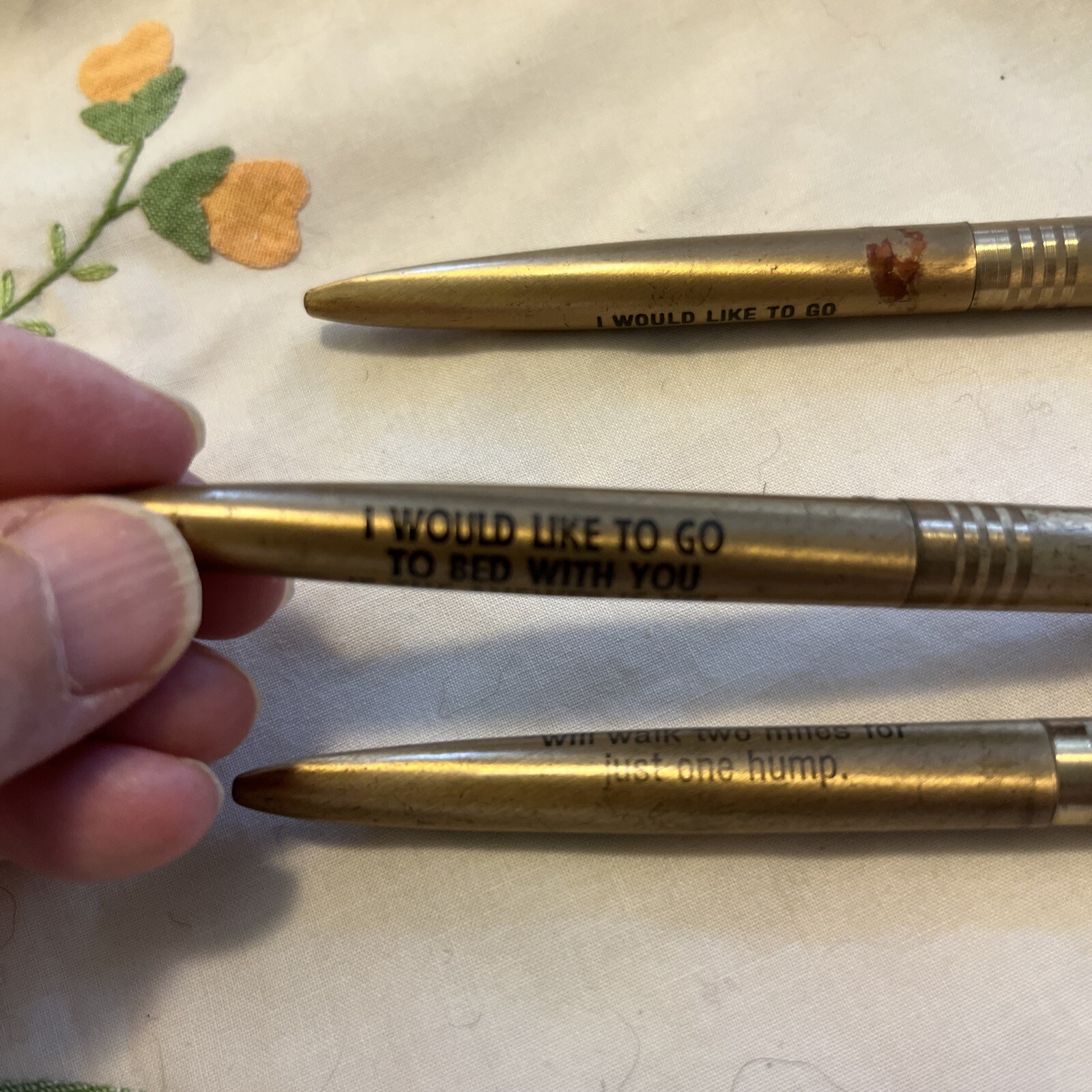3 VTG Pens I would like to go to bed with you if the answer is yes keep the Pen