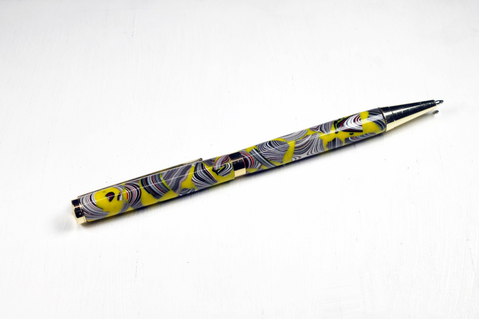 Fordite and Resin Pen – Gold/Yellow (P-050)