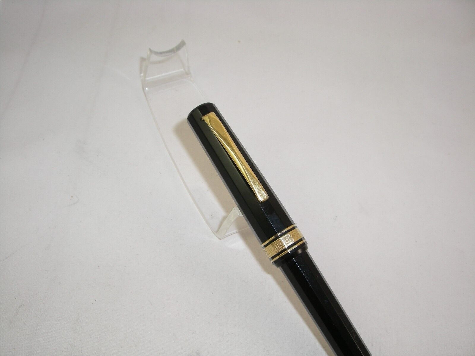 BEAUTIFUL OMAS Extra Ballpoint Pen made in Italy in Original box