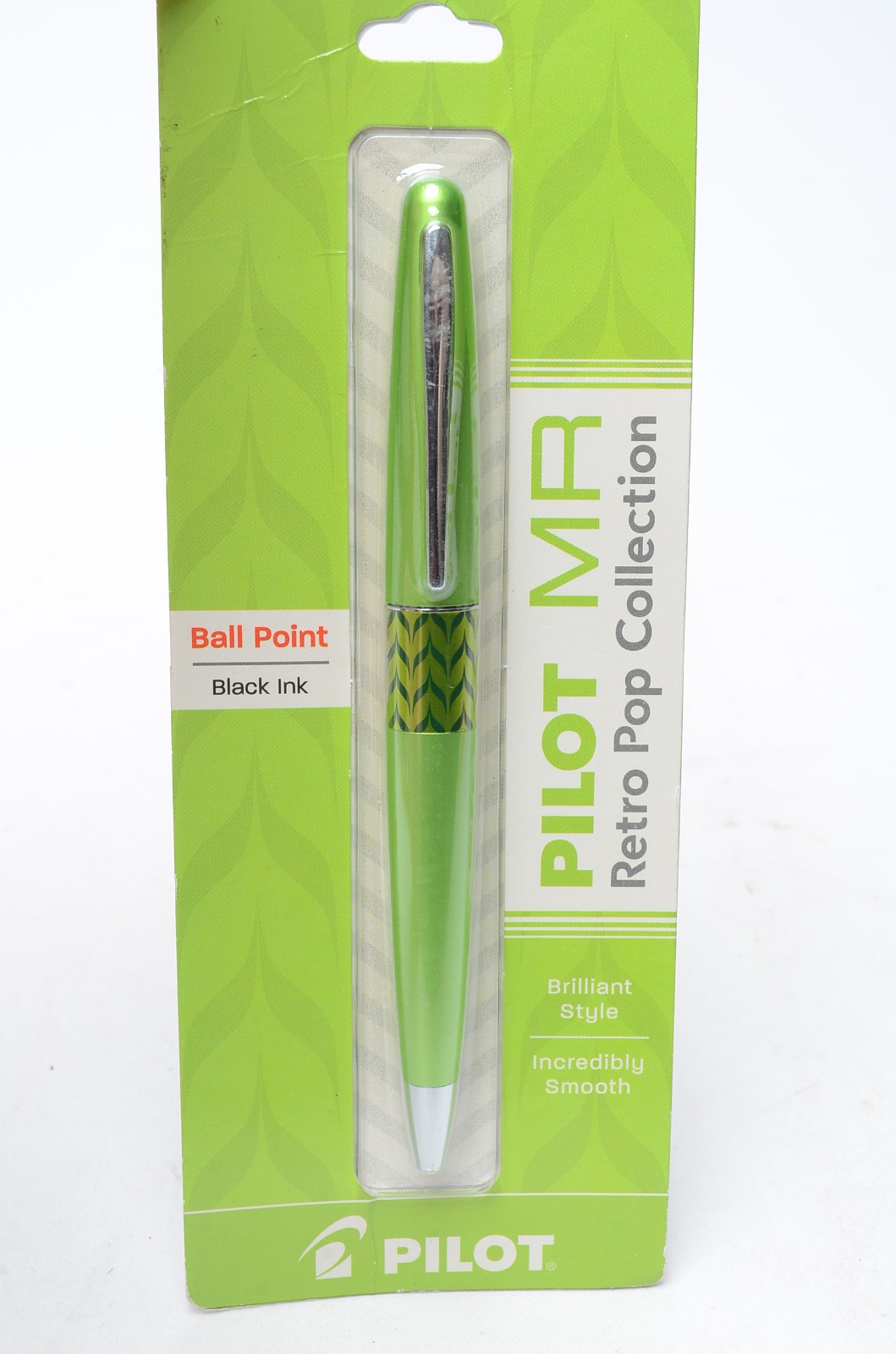 Pilot MR Retro Pop Ballpoint Pen Green Black Ink Medium 1.0mm New Sealed