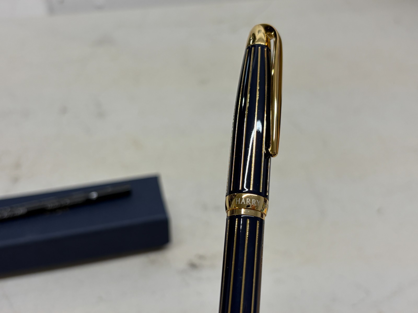 HARRY WINSTON Novelty Navy/Gold Stripe Rollerball Pen (NIB)