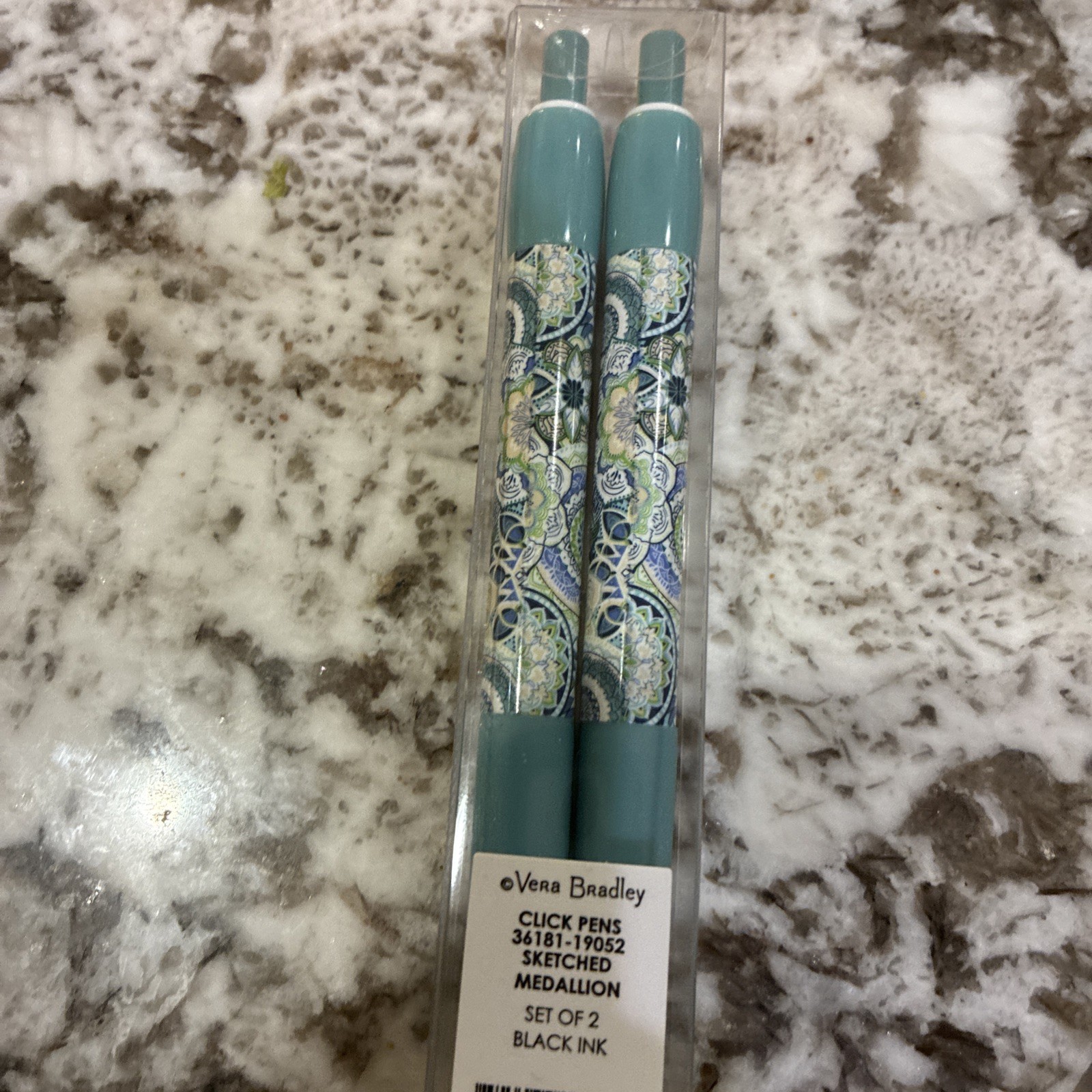 Vera Bradley Click Pen Two Pack 2 Black Ink Lisbon Sketched Medallion Blue