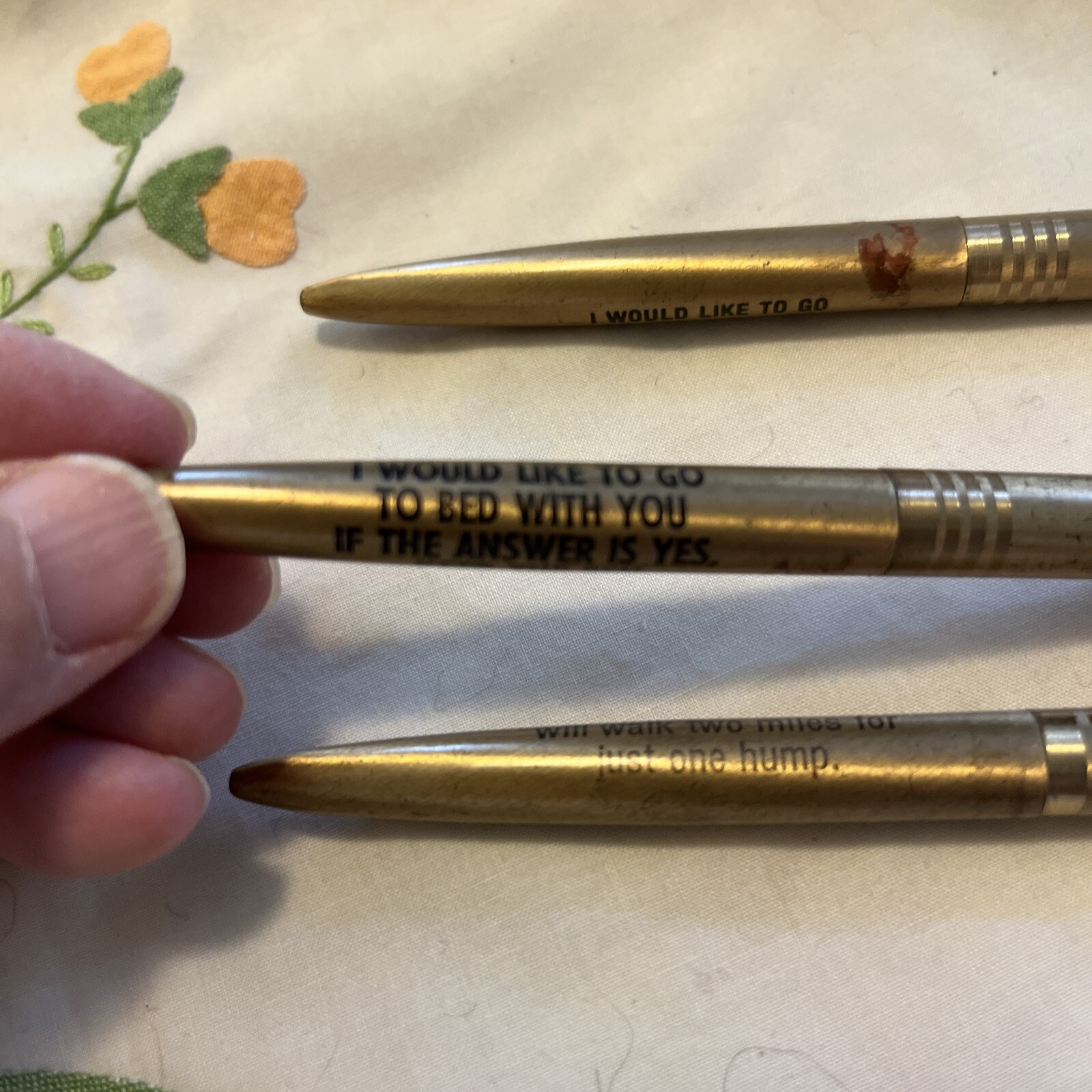 3 VTG Pens I would like to go to bed with you if the answer is yes keep the Pen