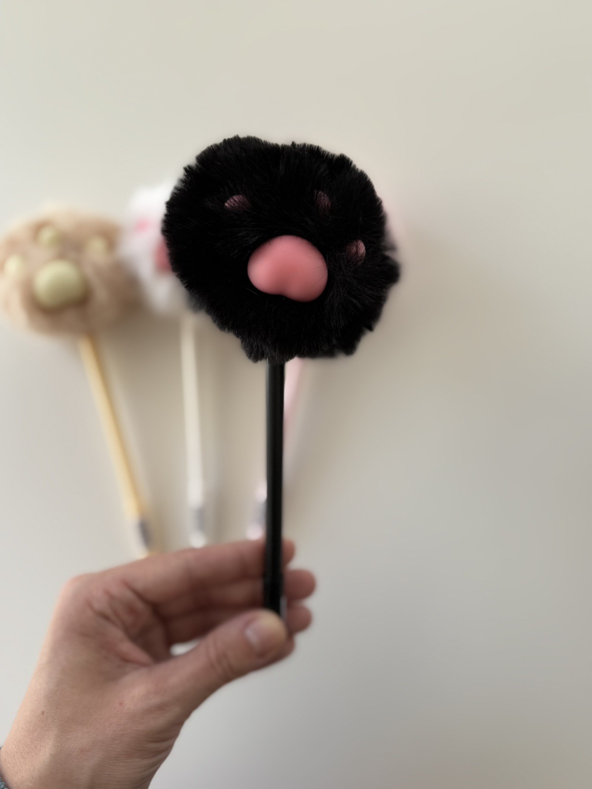 Cat Paw Plush Ballpoint Pen (1 pc)– Cute Furry Kawaii Writing Pen Gift for Girl