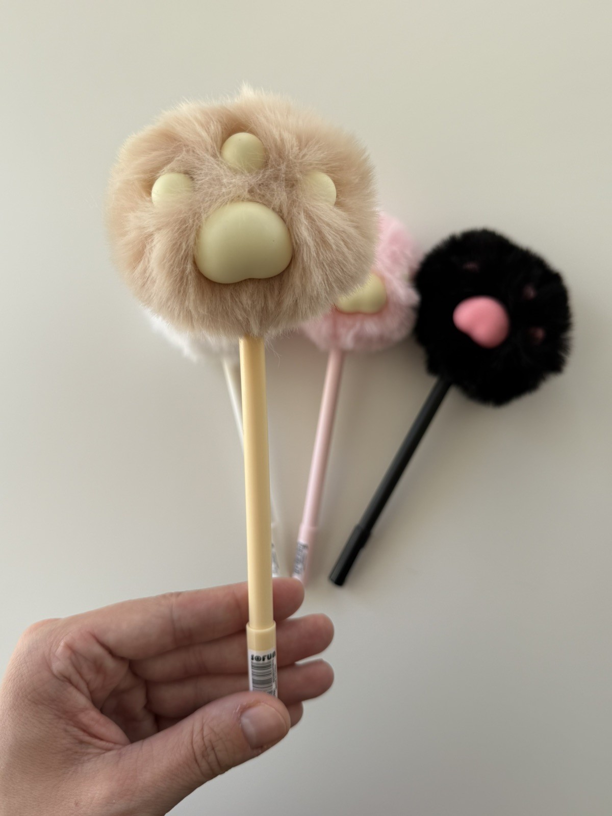 Cat Paw Plush Ballpoint Pen (1 pc)– Cute Furry Kawaii Writing Pen Gift for Girl
