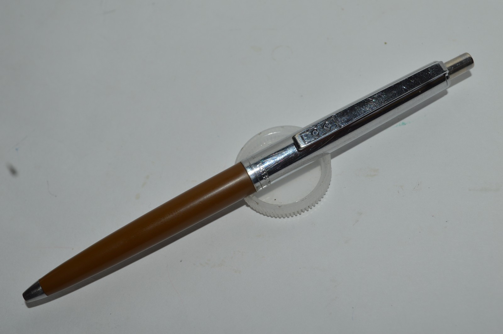 PAPER MATE Profile #2 Regular Grip Ballpoint Pen Brown Barrel Made In USA 1990s
