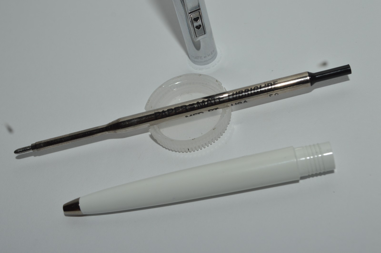 PAPER MATE Profile #2 Regular Grip Ballpoint Pen White Barrel Mexico Made 1990’s
