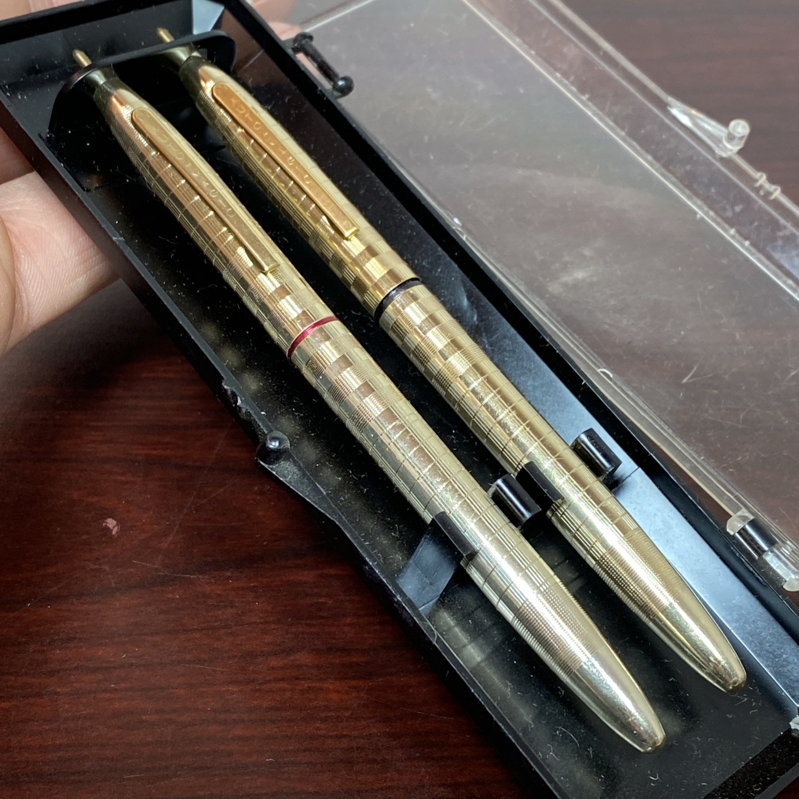 Vtg GRAVITY Retract Auto Magic Ballpoint Pen Set Red & Blue Collectible DRY INK