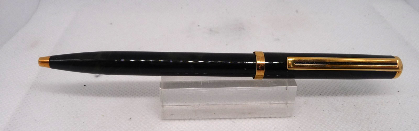 Reform Vintage Pre-1989 Marbled Green Cap Action Ball Pen-West Germany