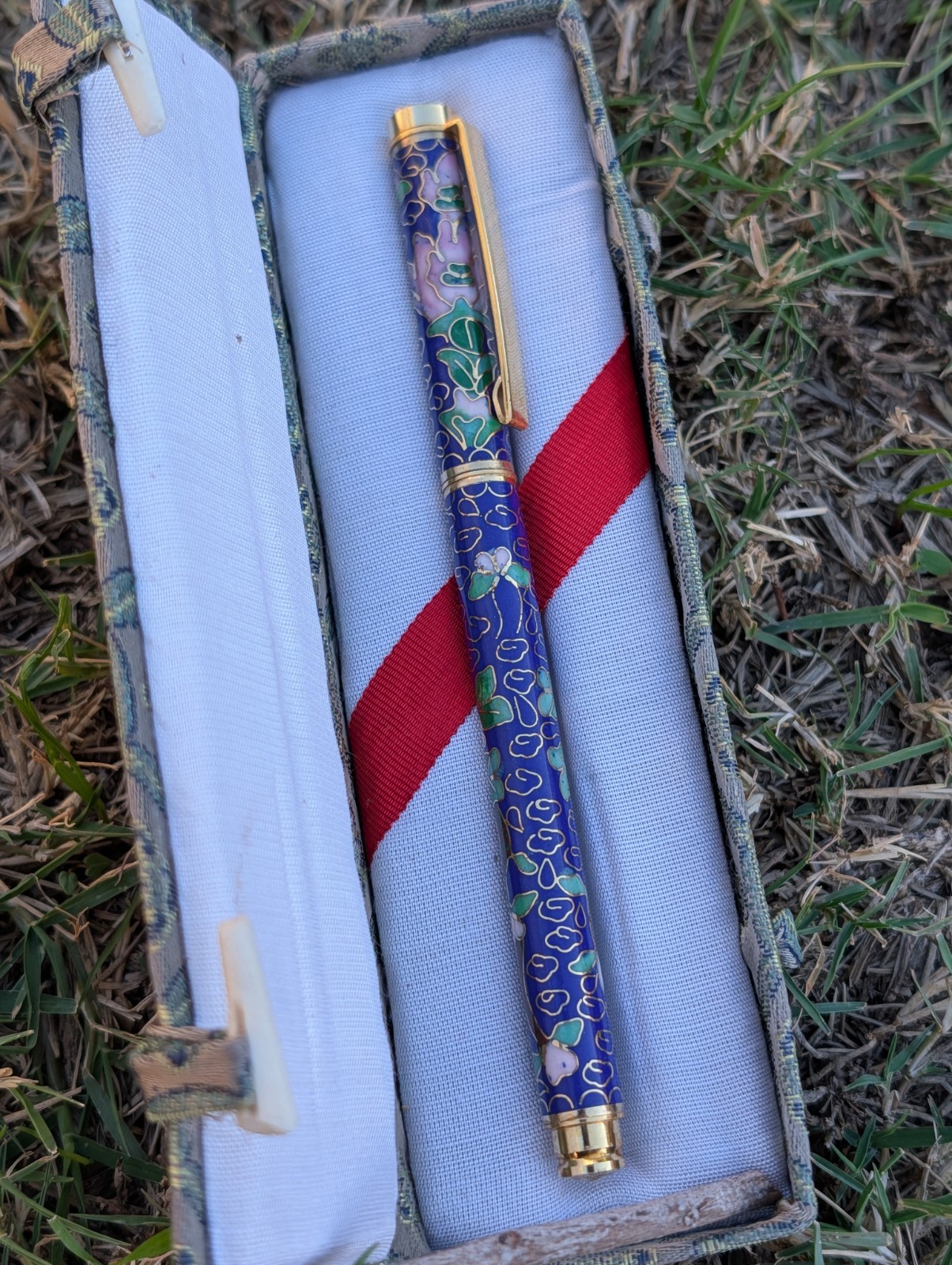 VINTAGE Chinese Cloisonné Ballpoint Pen «Jingtai Blue» Floral Enamel & Gold Trim