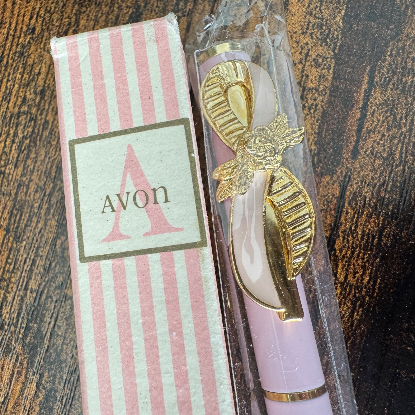 Vintage 1995 Avon Pink Enamel Breast Cancer Awareness Ballpoint Pen
