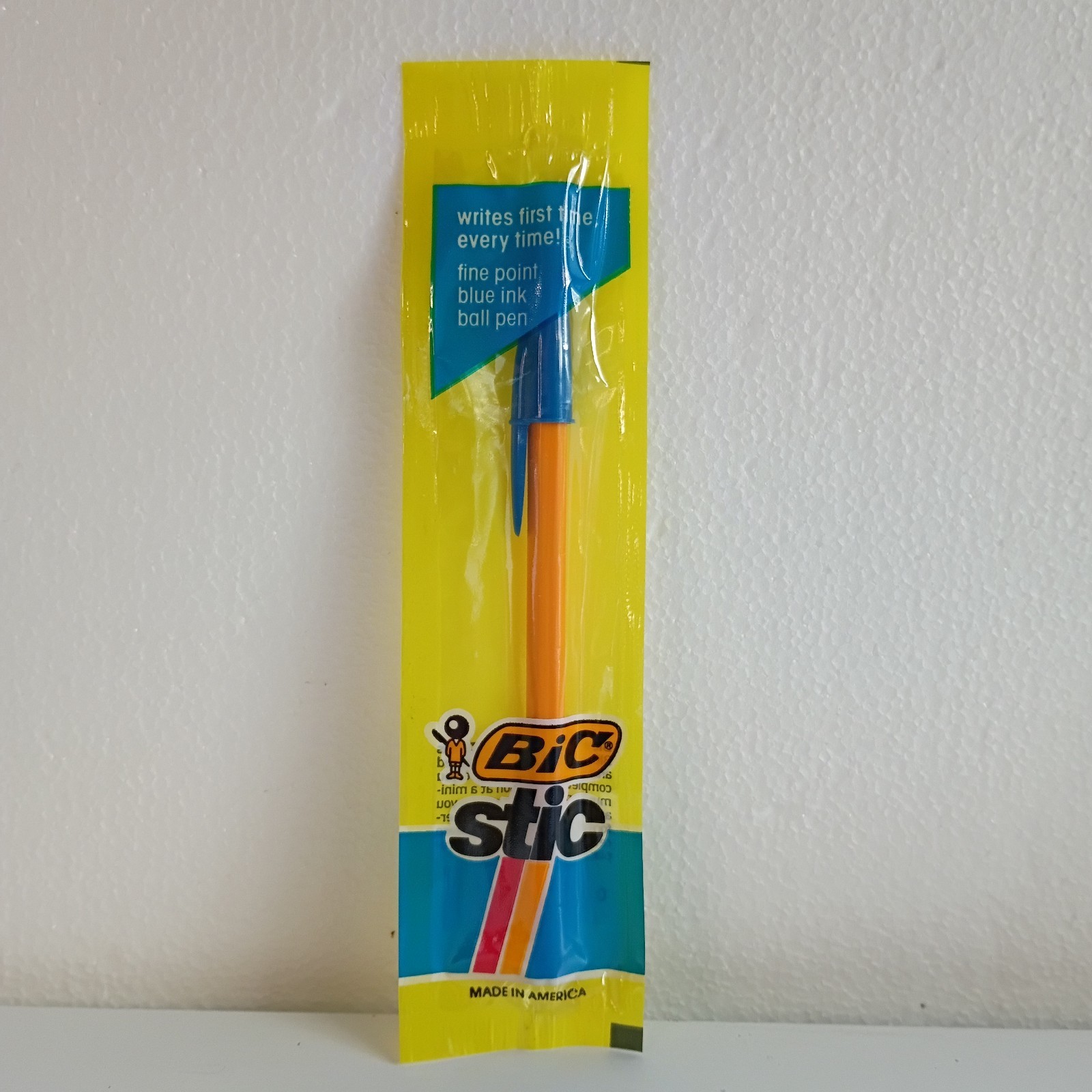 NOS VINTAGE 1985 BIC STIC – BLUE INK FINE BALL POINT PEN USA SEALED