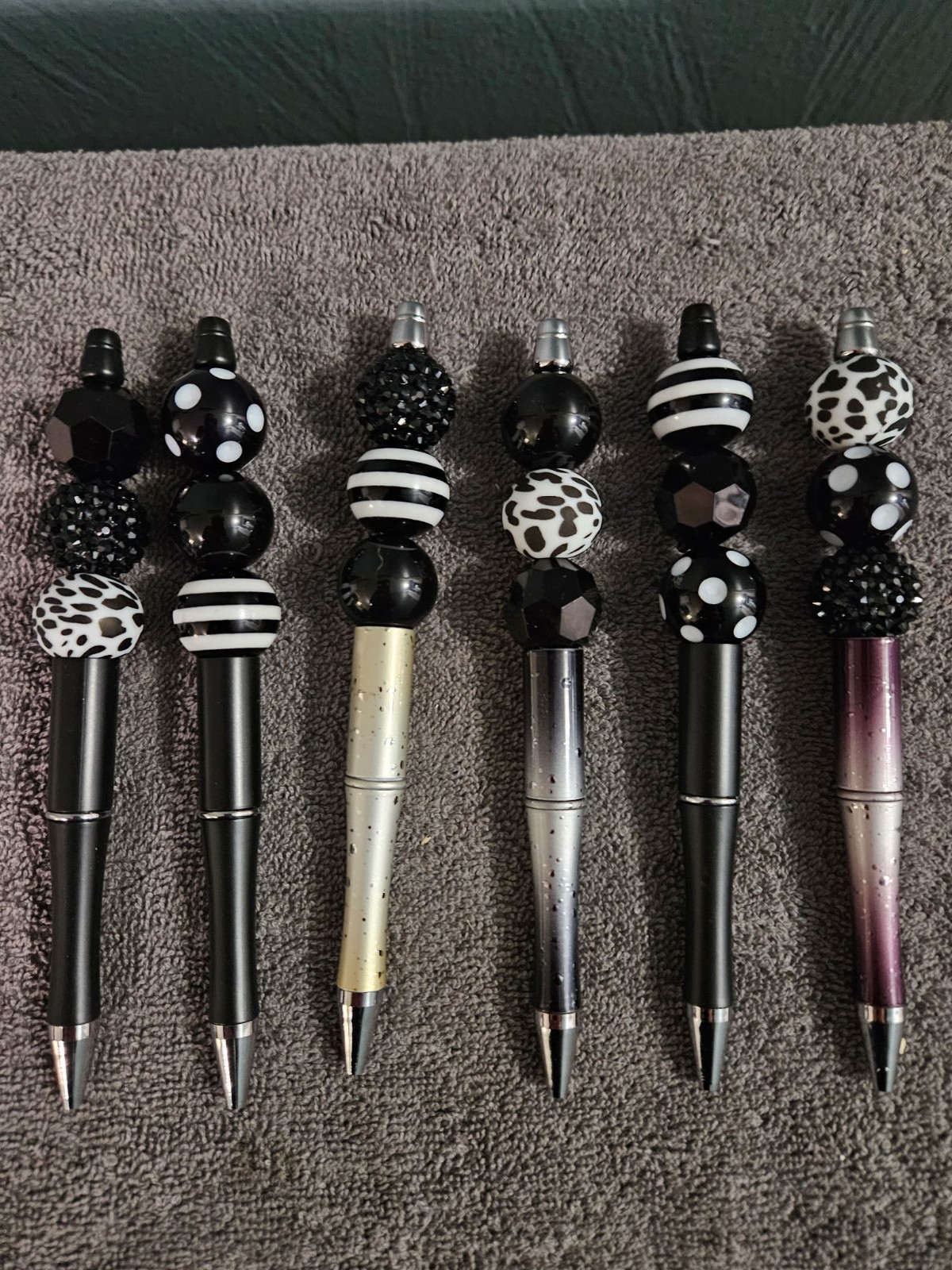 One Random Black and White Decorative Pen with Black Ink