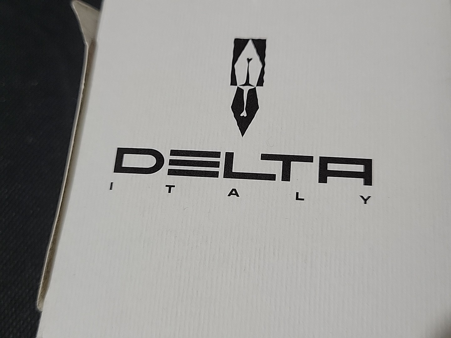 Delta Via Veneto Ballpoint Pen Black Gold & Ivary Gold Trim Italy w/ Box & Card